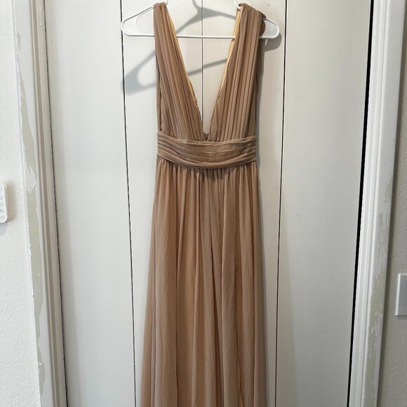 Love by Design Athen Plunging V-Neck Maxi Dress - Nude - NWT - Picture 2 of 6